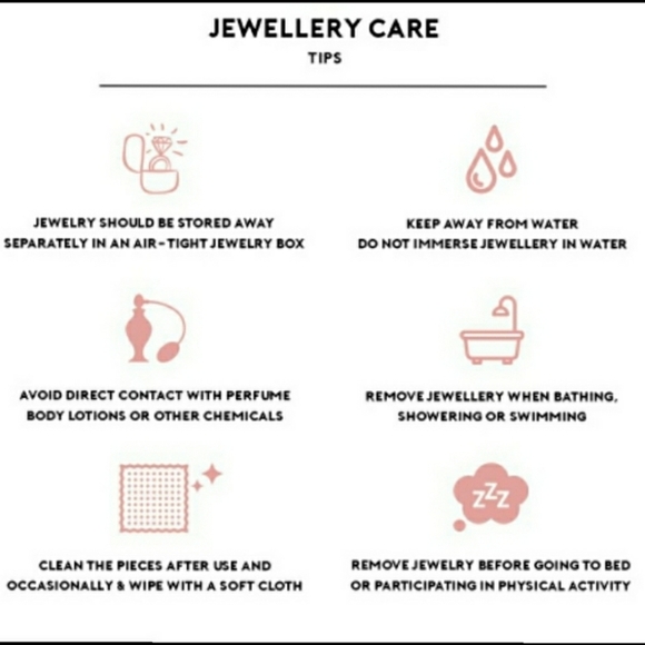 Cushion Cut White Sapphire .925 Silver Ring - Picture 5 of 5